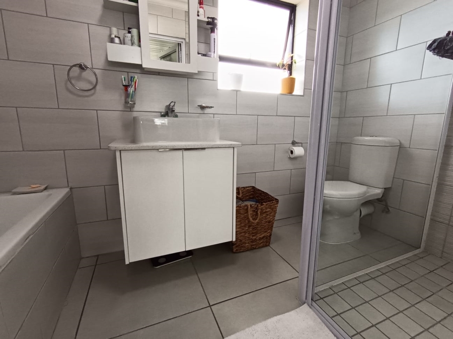 3 Bedroom Property for Sale in Dana Bay Western Cape